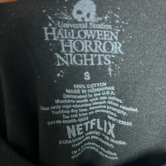 Universal Studios 2023 Halloween Horror Night Stranger Things Shirt Size S - Picture 3 of 4
